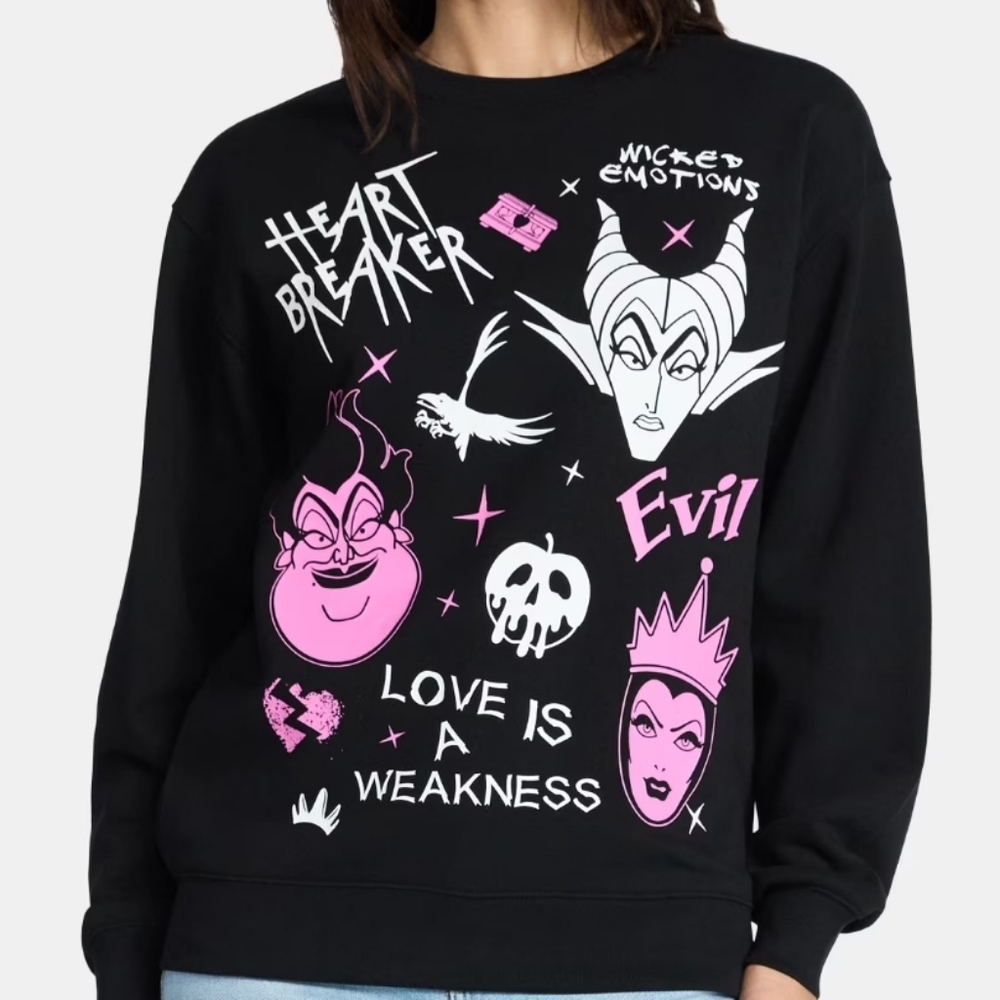 NWT Disney Villains Women's Valentine's Day Graphic Sweatshirt Xs Oversized